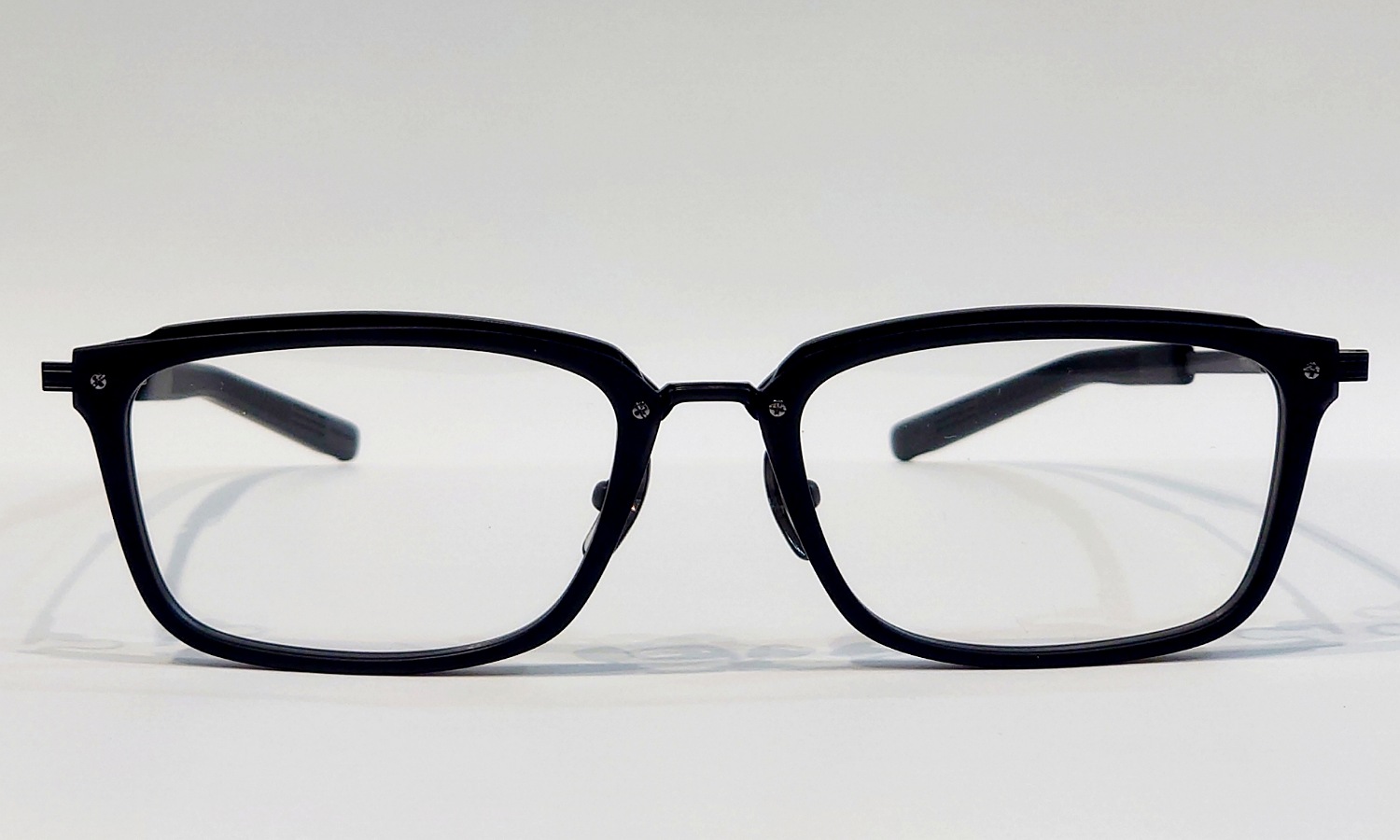 999.9（フォーナインズ）】M-114 | メガネのモチダ｜島根県松江市  