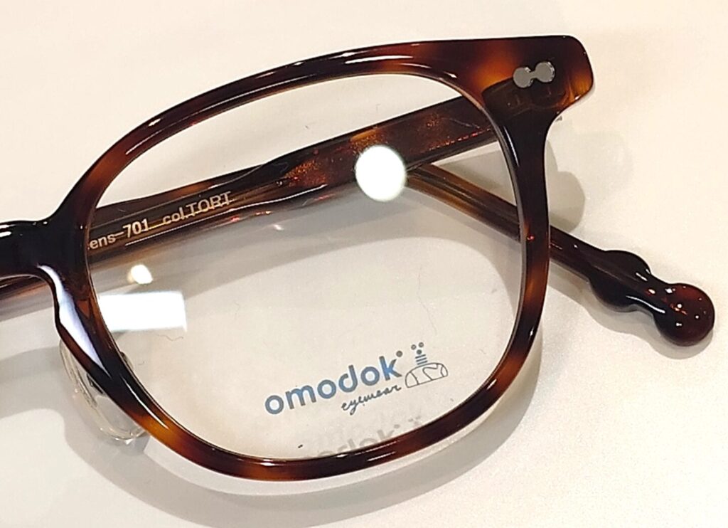 omodok　オモドック　teens　701　col.TROT